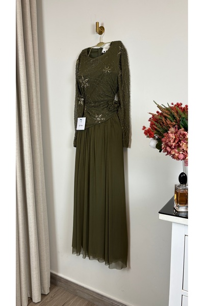 MYGROUP فستان سهرة زيتي