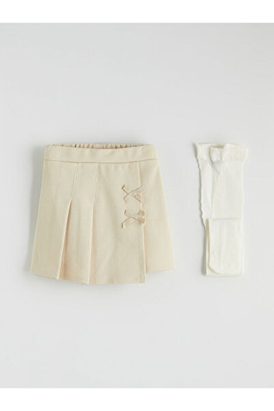 LC Waikiki UZG STORE'dan Stil Sahiplerine Kız Çocuk Şort Etek ve Külotlu Çorap