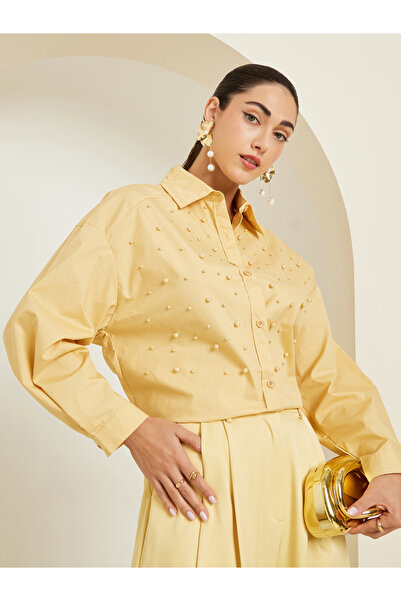 Styli قميص أصفر مزين باللؤلؤ