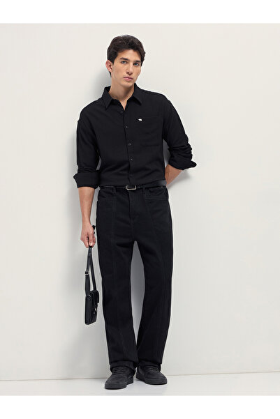 The Bear House By Styli Men Woven Textured Relaxed Fit Casual Shirt