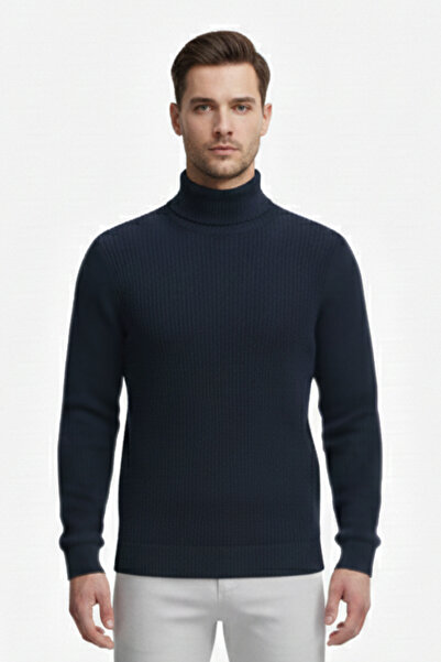 Pulltonic Men's Classic Turtleneck Sweater Patterned