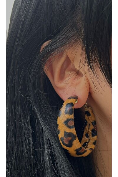 uyguntakıaksesuar Large Size Leopard Pattern Hoop Earrings – Trendy and Bold ...