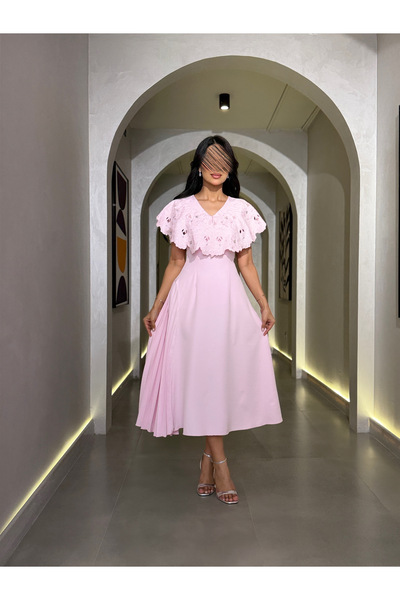 Warazan فستان باودر بكاب وكسرة بليسيه