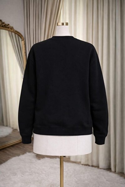 CHEVALIER FASHION Women’s Black Graphic Sweatshirt – Abstract Face Print, Long Sleeve Crew Neck,