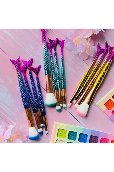 RP Royal Paris Cosmetic مجموعة فرش مكياج مكونة من 4 قطع بتصميم حورية البحر ال...