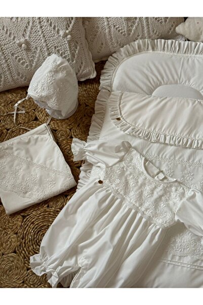Joyful angel baby nest