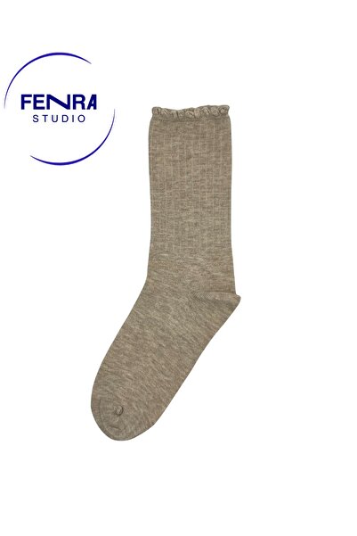 FENRA STUDIO Seamless Women's Derby Beige Ruffled Cotton Socks
