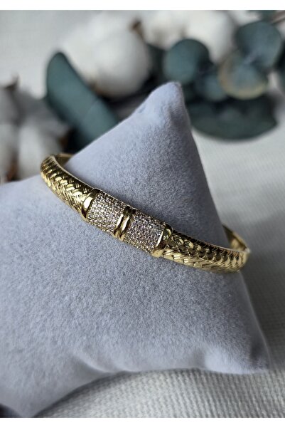 XUPING JEWELRY Xuping Örgü Desen Zirkon Taşlı Kelepçe 14K Altın Kaplama