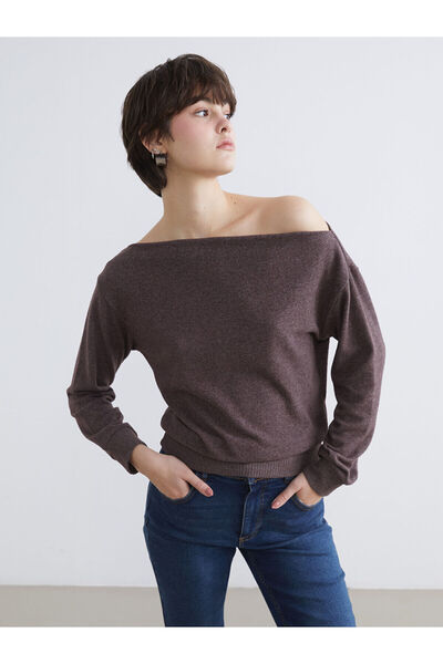 LC Waikiki بلوزة جديدة من ESVAB للموسم الجديد ذات أجزاء لامعة وياقة قارب بنية...