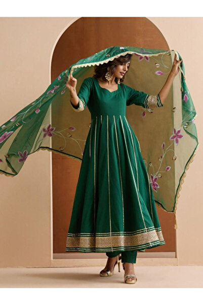 Ishin By Styli 3-Piece Zari Embroidered Kurta, Pants and Painted Dupatta Set