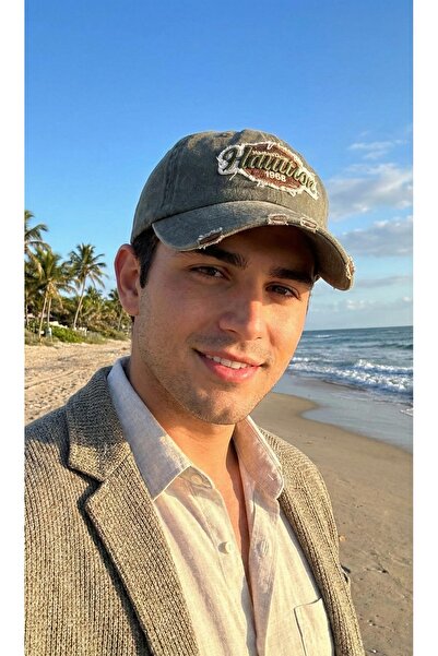 LAGRANZE Unisex Premium Baseball Cap – Division Emblem