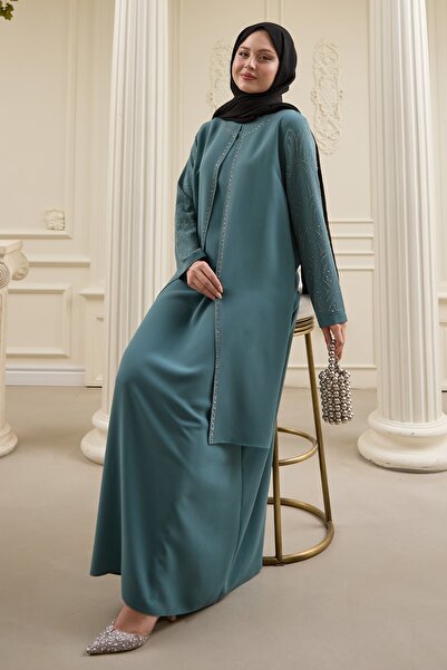 InStyle Detaliu capac brodat Ferace verde menta