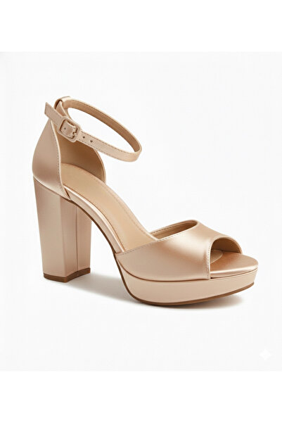 MAJESTE ABİYE KADIN TABUKLU AYAKKABI