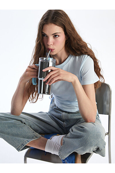 LC Waikiki Γυναικείο μπλουζάκι Özmarka New Season με λαιμόκοψη ποδηλάτου