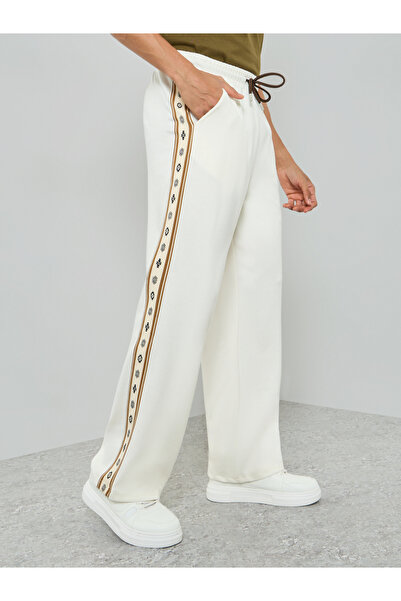 Styli Men White Relaxed Joggers with Side Tape
