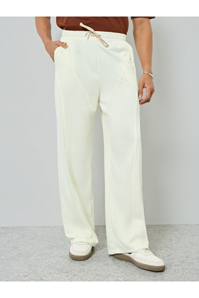 Styli Men Cream Solid Relaxed Fit Joggers