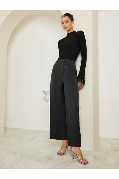 Styli Women Black Wide Leg Pants