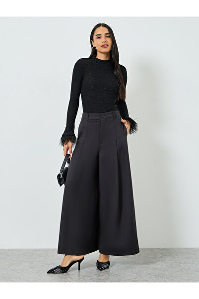 Styli Black Flowy Wide Leg Pants with Fold Pleat