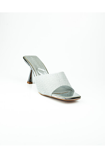 MİSS PARK MODA 79-1 Ασημένιες παντόφλες γυναικείου βραδινού φορέματος με τακούνι