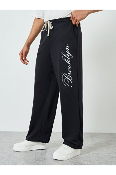 Styli Men Black Brooklyn Slogan Joggers