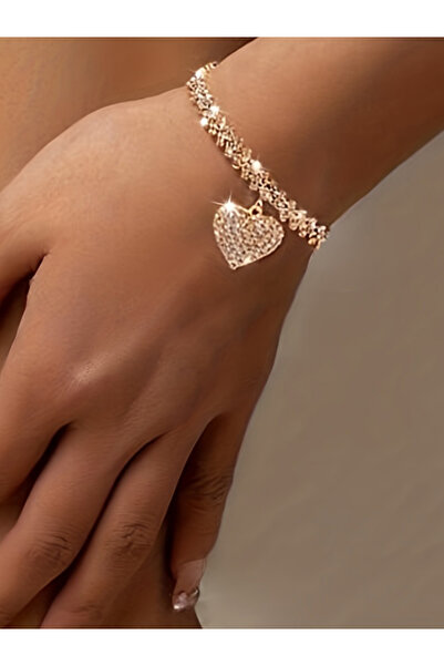 Take Two By Styli Women Sparkling Gold Heart Charm Bracelet