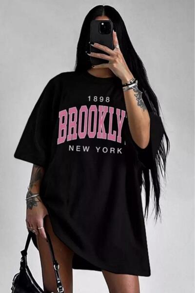 CAST COLLECTİON Women's Black Brooklyn New York Printed Oversize T-Shirt
