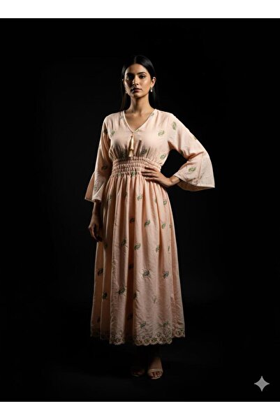 Saudia Light embroidered maxi dress