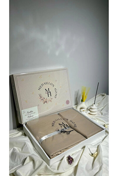 Medaillon Home Beige 100% Cotton Double Duvet Cover Set