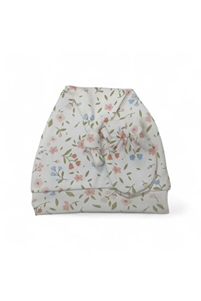 Sebi Prime Patterned Tie-On Hat and Gloves (Newborn)