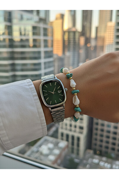 Leerybee Women's Vintage Square Watch and Shell Pearl Combination Bracelet Set