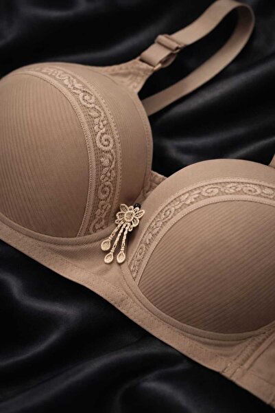 hepimiz alalım Plus Size Skin Color Push up Supported Lace Bra – Gathering Basic