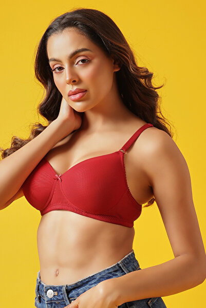 Clovia Padded Non-Wired Full Coverage T-shirt Bra in Red
