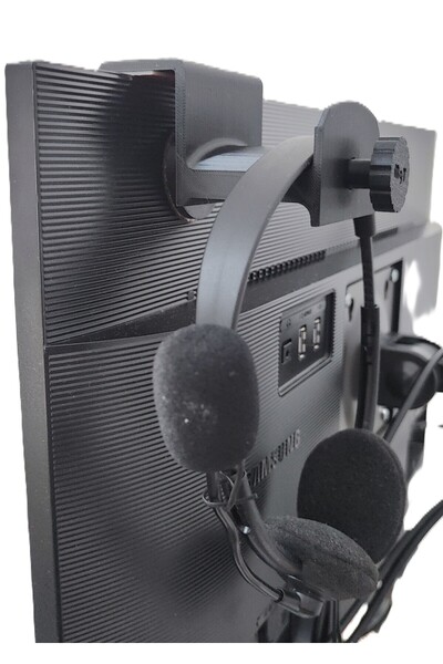 Mgt-MgTasarım KULAKLIK STANDI