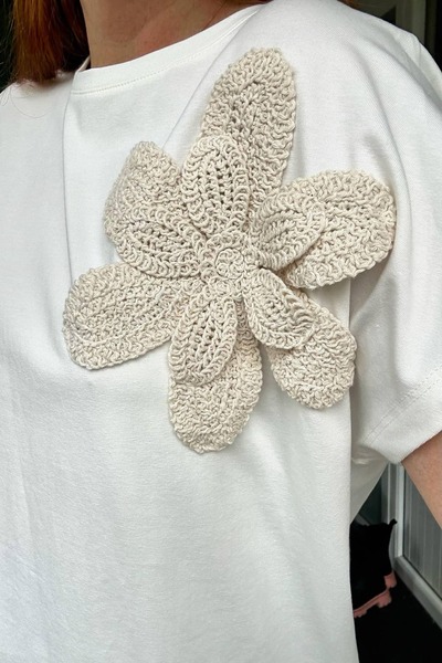 Pulli Collection Natural Floral Embroidery Detail Blouse Ecru