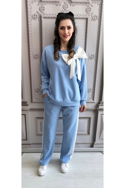OnlyForYou Women's tracksuit made of elastic viscose, with applied bow