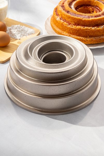 Emsan Golden Storm Cast Iron Cake Mold 25 cm