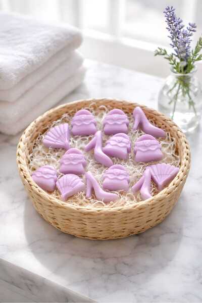 Dolce Moda Temalı Kokulu Süs Sabunu Seti – Çanta & Topuklu Figürlü ( 14 ADET )