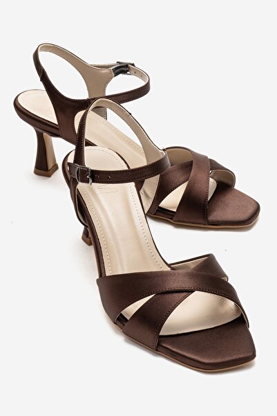 LuviShoes Pantofi cu toc pentru femei MELİN, maro, din satin, cu bretele încr...