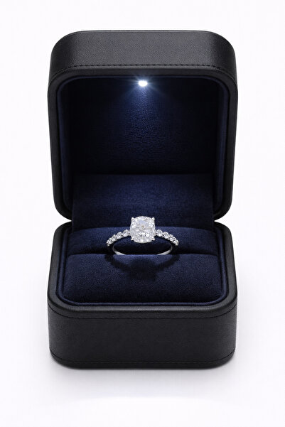 Giz Gümüş 925 Ayar Gümüş Rodyum Kaplama Mozanit Tektaş Yüzük