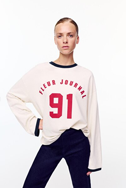 Pull & Bear Long sleeve T-shirt with printed graphic