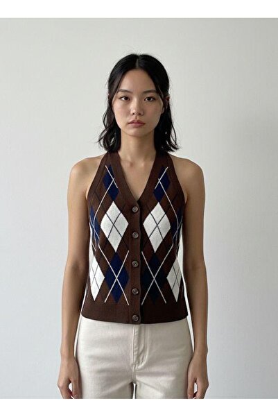 Sea Style Brown Baklava Patterned Knitwear Sweater – V-Neck, Buttoned, Slim F...