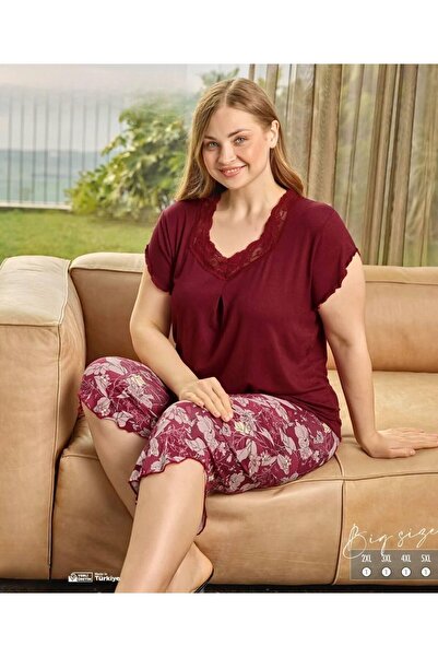 İpek Women's Short Sleeve Capri Lace Collar Plus Size Pajama Set