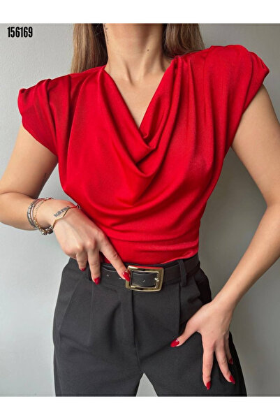 hiraz fashion Women's Red Degaje Collar Padded Bluz