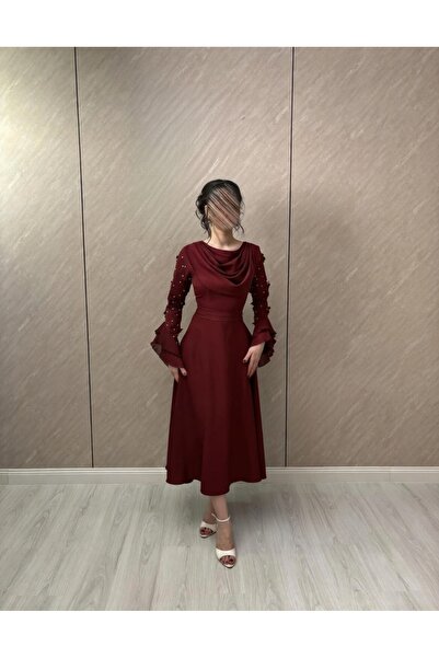 elin فستان ميدي عنابي بأكمام شيفون مطرزه