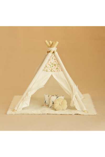 Choice خيمة صغيرة بيضاء كريمية اللون مصنوعة من قماش أبيض صناعي مع 3 وسائد صغي...