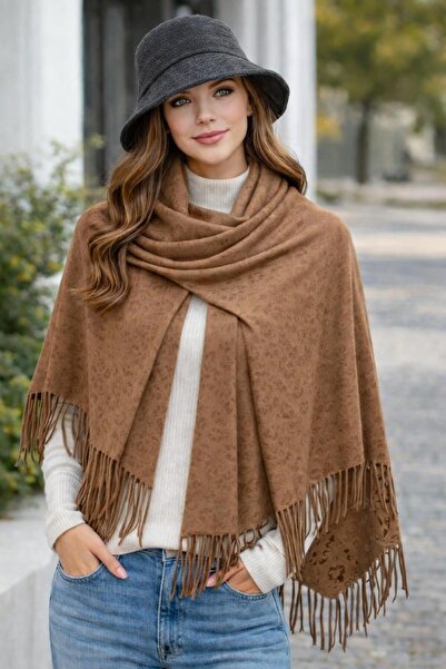 kuru Veloura Premium Bucket Hat & Patterned Shawl Combination