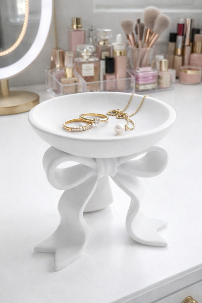 Vescarri Bowknot Detailed Jewelry Bowl – Coquette Aesthetic Ring & Earring Tray