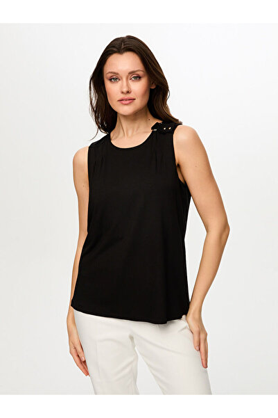 Faik Sönmez Omuzu Metal Toka Detaylı Yuvarlak Yaka Örme Atlet S26ATL019