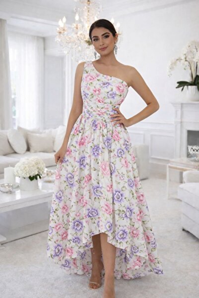 DDATELİER Layan's dress is elegant for Eid