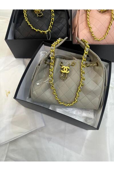 GGGG Elegant and luxurious women's Shoulder Bag with all its accessories